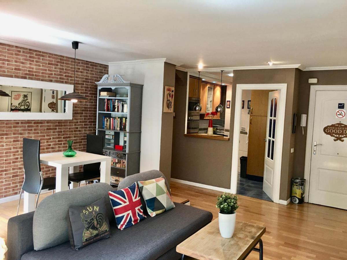 Apartamento Estilo Vintage Centrico Y Garage Incluido Logrono Exterior photo